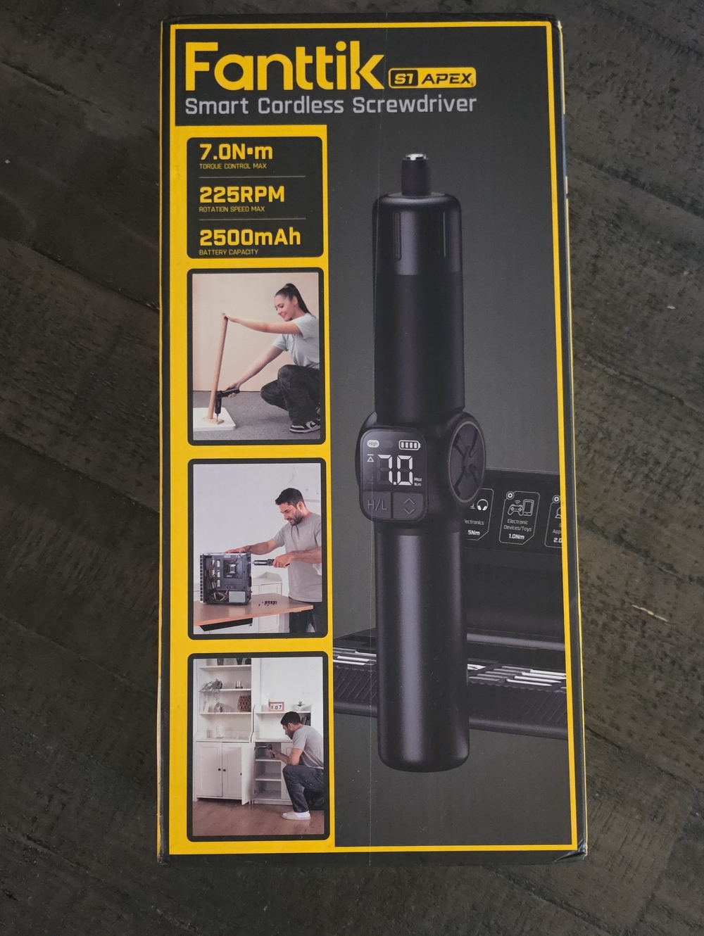 Fanttik Smart Cordless Screwdriver in Black and Yellow